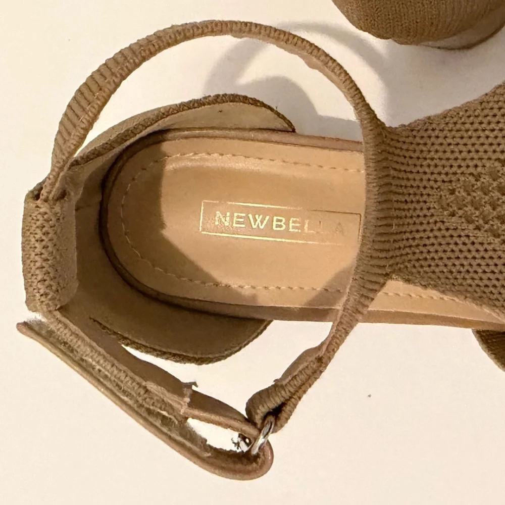 New Bella Nude Knit Block Heel Sandals Peep Toe Ankle Strap 7.5